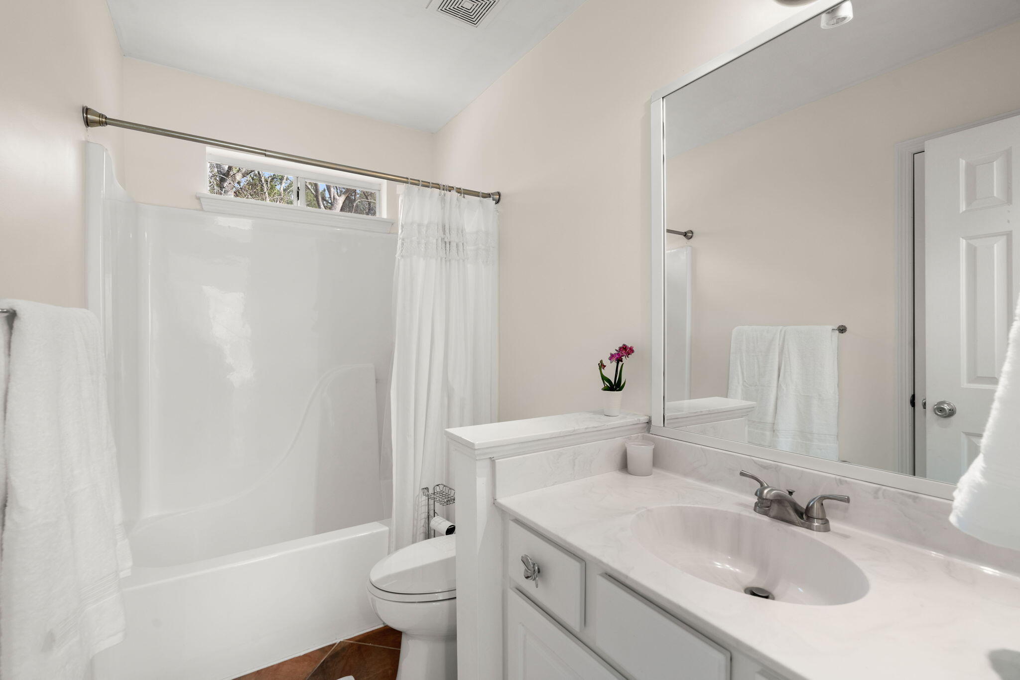 2782 Seastrand Lane Mount Pleasant, SC 29466 - Photo 37 of 56 36