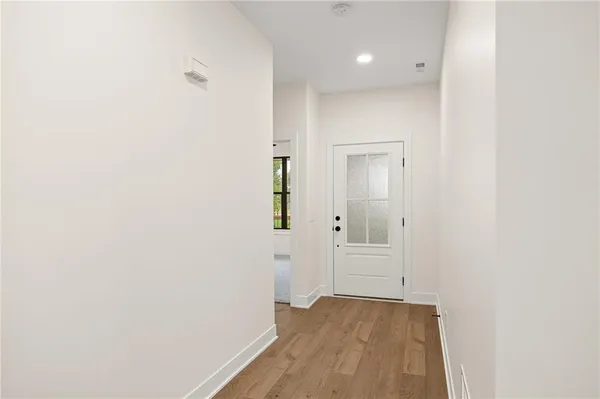 $319,500 | 1404 Country Ct Street, St. Joseph, MO 64506