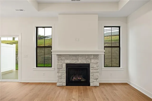 $332,000 | 1404 Country Ct Street, St. Joseph, MO 64506