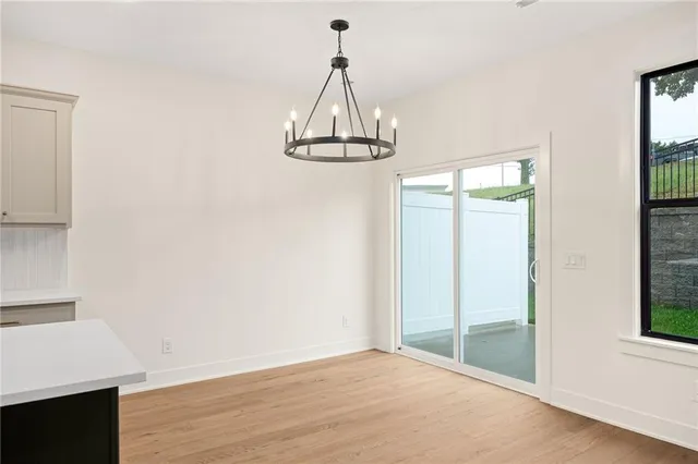 $332,000 | 1404 Country Ct Street, St. Joseph, MO 64506