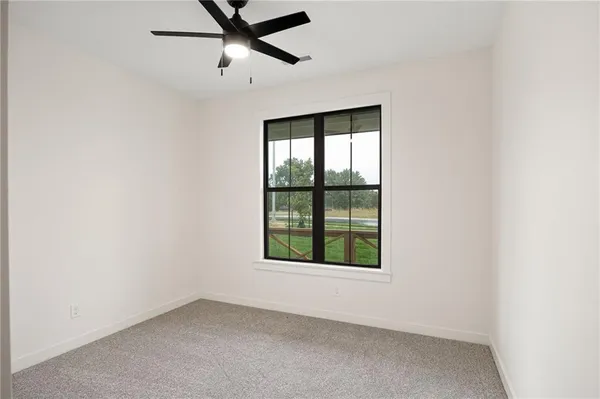 $319,500 | 1404 Country Ct Street, St. Joseph, MO 64506