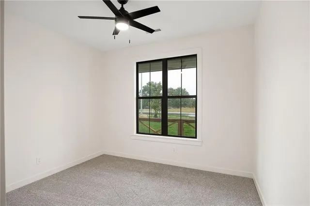 $332,000 | 1404 Country Ct Street, St. Joseph, MO 64506