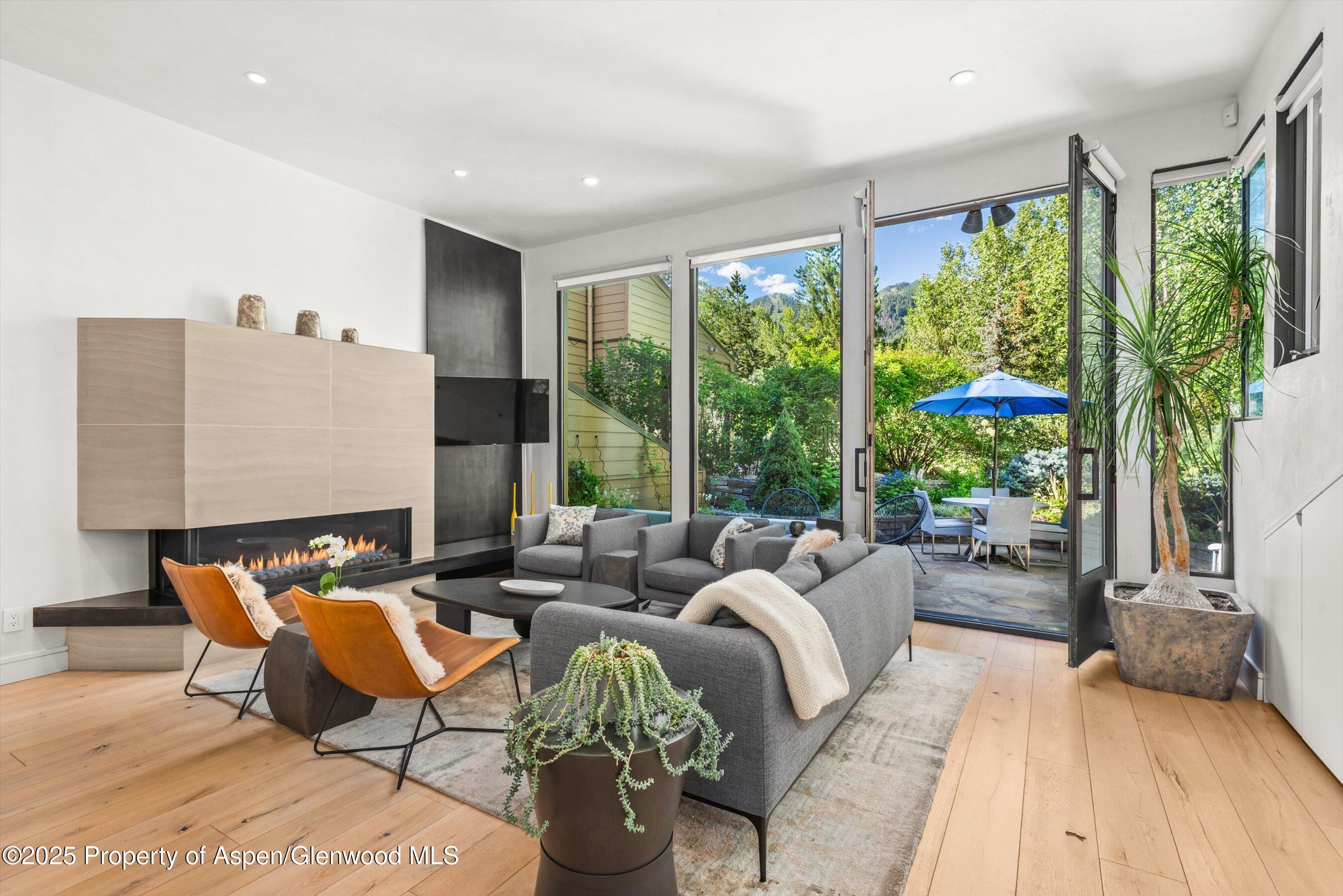 155 Lone Pine Road, Unit RIVER BLUFF #2 Aspen, CO 81611 - Photo 2 of 43 30-155LonePine2_250709011