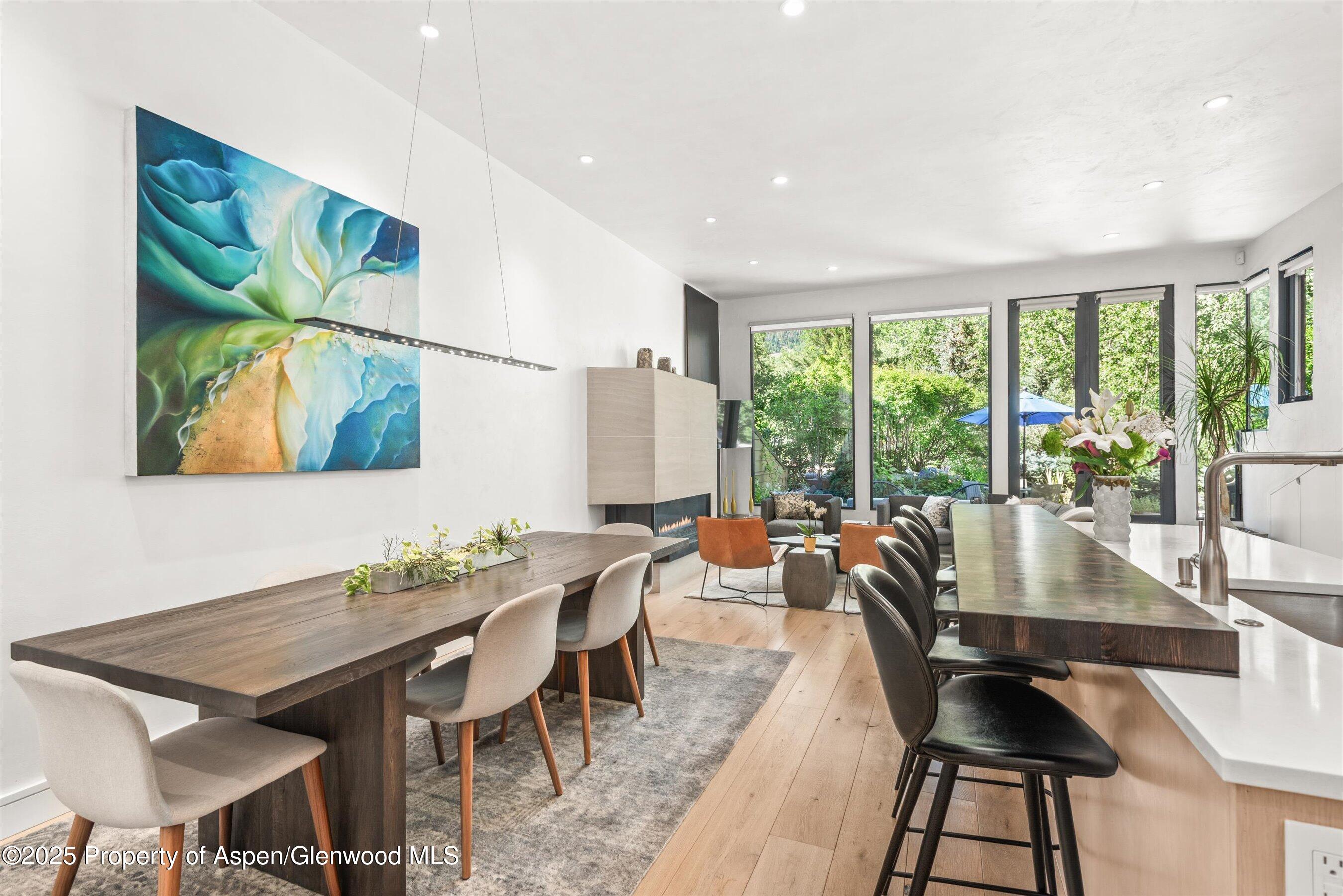 155 Lone Pine Road, Unit RIVER BLUFF #2 Aspen, CO 81611 - Photo 3 of 43 40-11-155LonePine2_250709021