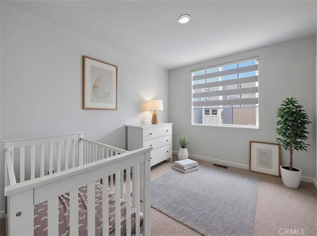 a view of livingroom with furniture and windows