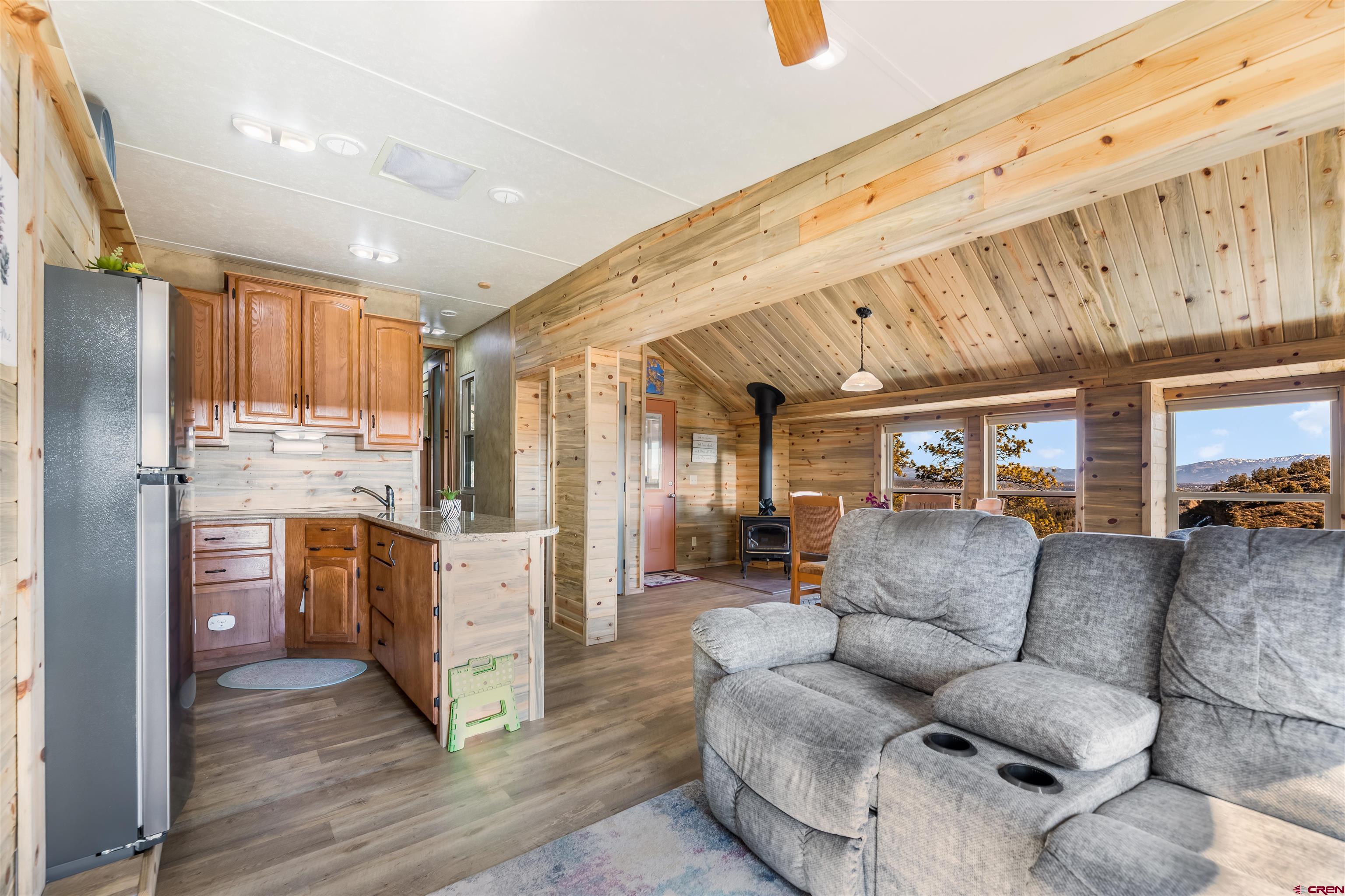 817 Far View Road Pagosa Springs, CO 81147 - Photo 18 of 44