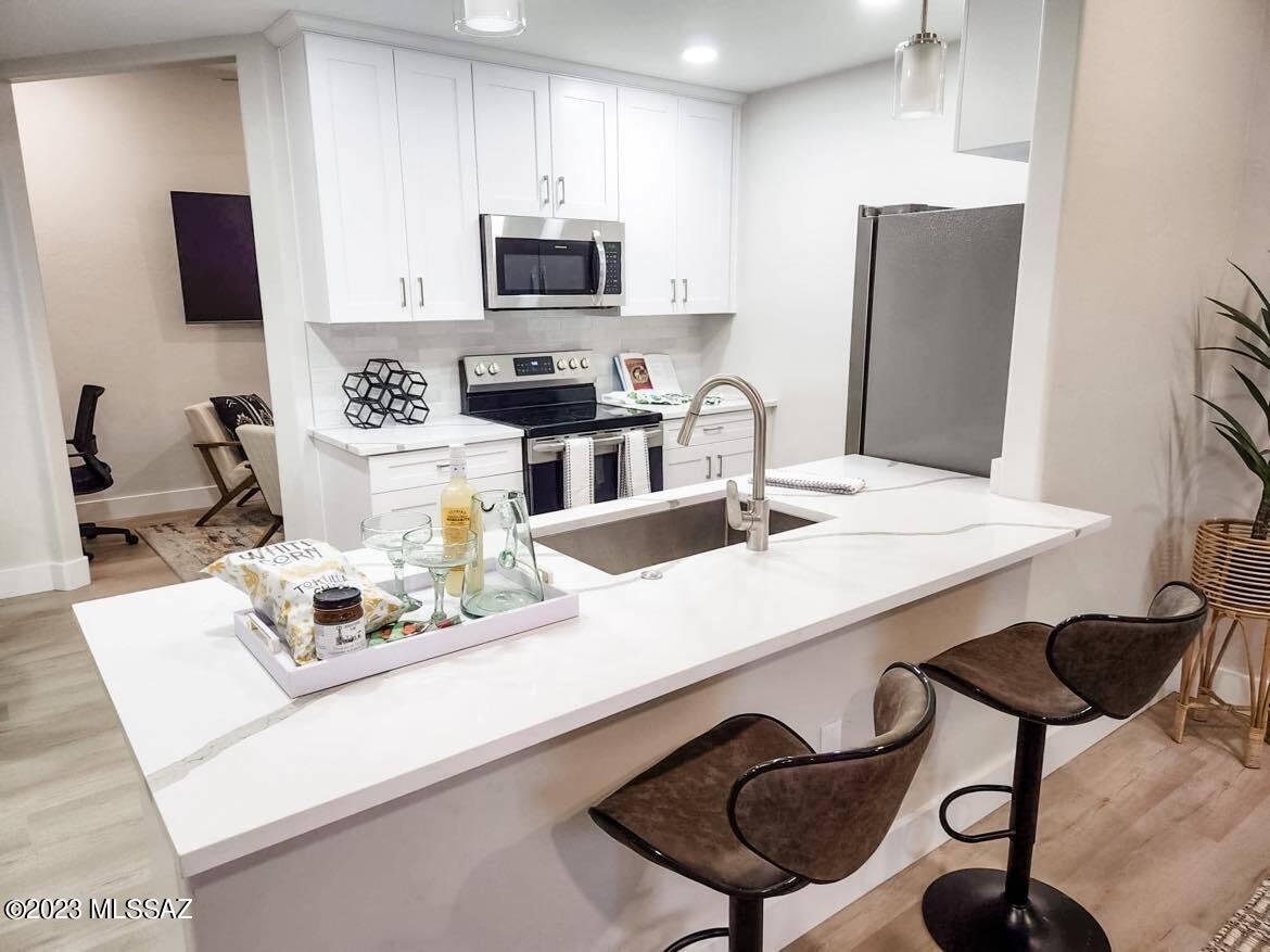 2032 East River Road, Unit 101 Tucson, AZ 85718 - Photo 12 of 12 Gallery Image 12