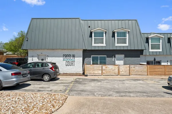 $265,000 | 300 East Croslin Street, Unit 106, Austin, TX 78752