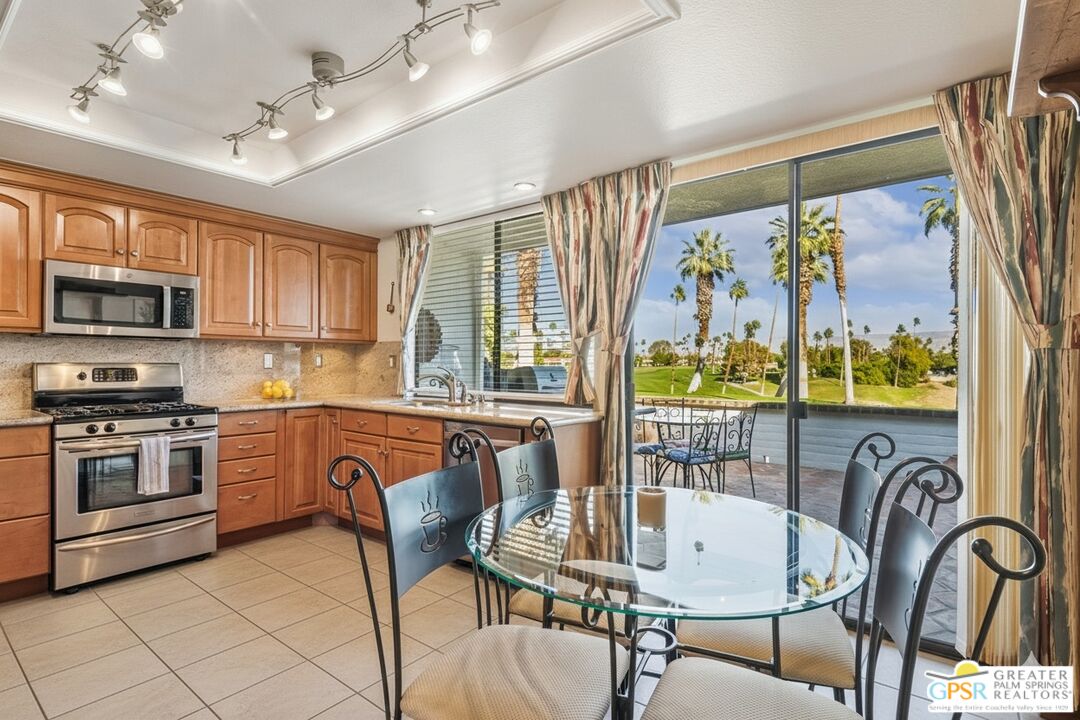 6 Palomas Drive Rancho Mirage, CA 92270 - Photo 5 of 60