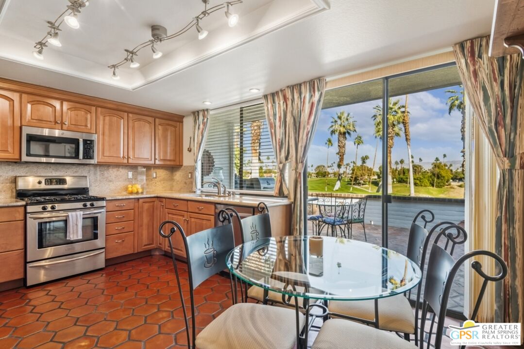 6 Palomas Drive Rancho Mirage, CA 92270 - Photo 6 of 60