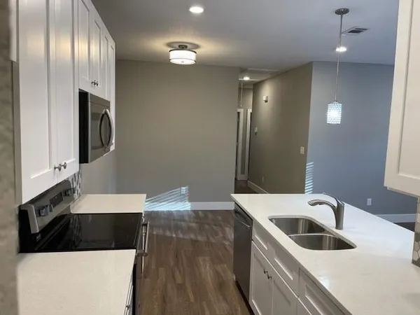 $1,650 | 8008 Doreen Avenue, Fort Worth, TX 76116