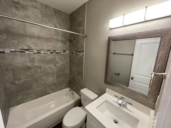 $1,650 | 8008 Doreen Avenue, Fort Worth, TX 76116