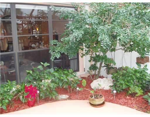 1771 Gulfstream Avenue, Unit C2 Fort Pierce, FL 34949 - Photo 4 of 10 Additional Photo