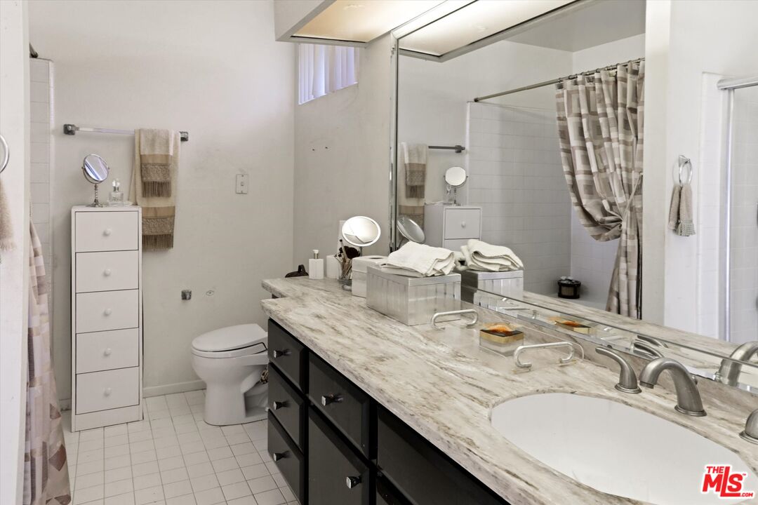 1925 South Beverly Glen Boulevard, Unit 30 Los Angeles, CA 90025 - Photo 11 of 18