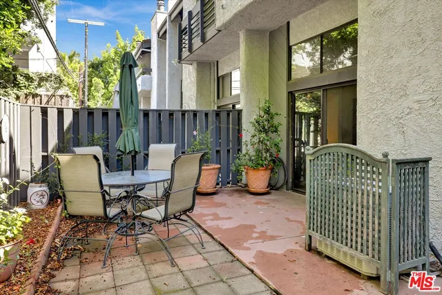 $949,999 | 1925 South Beverly Glen Boulevard, Unit 30, Los Angeles, CA 90025