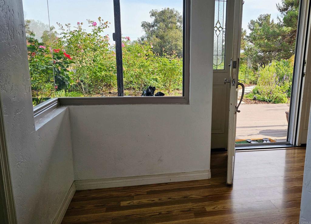 735 Avocado Court, Unit GUEST HOUS Del Mar, CA 92014 - Photo 7 of 12 a view of balcony