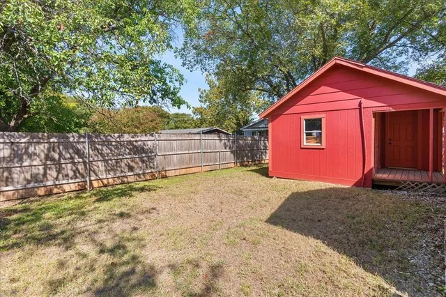 $225,000 | 259 Hiland Lane, Pottsboro, TX 75076