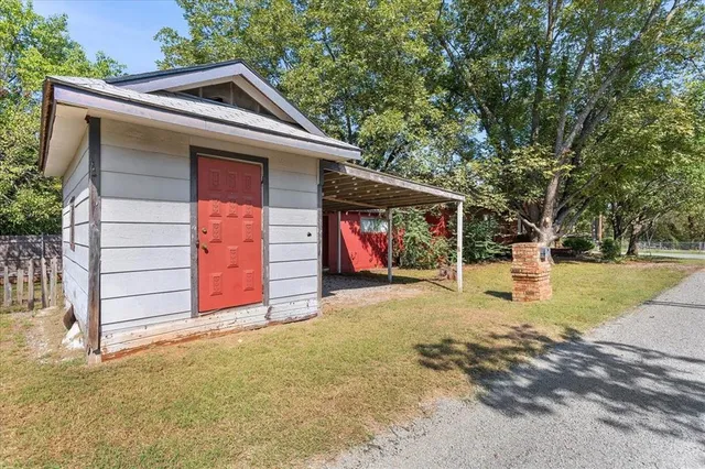 $225,000 | 259 Hiland Lane, Pottsboro, TX 75076