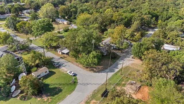 $225,000 | 259 Hiland Lane, Pottsboro, TX 75076