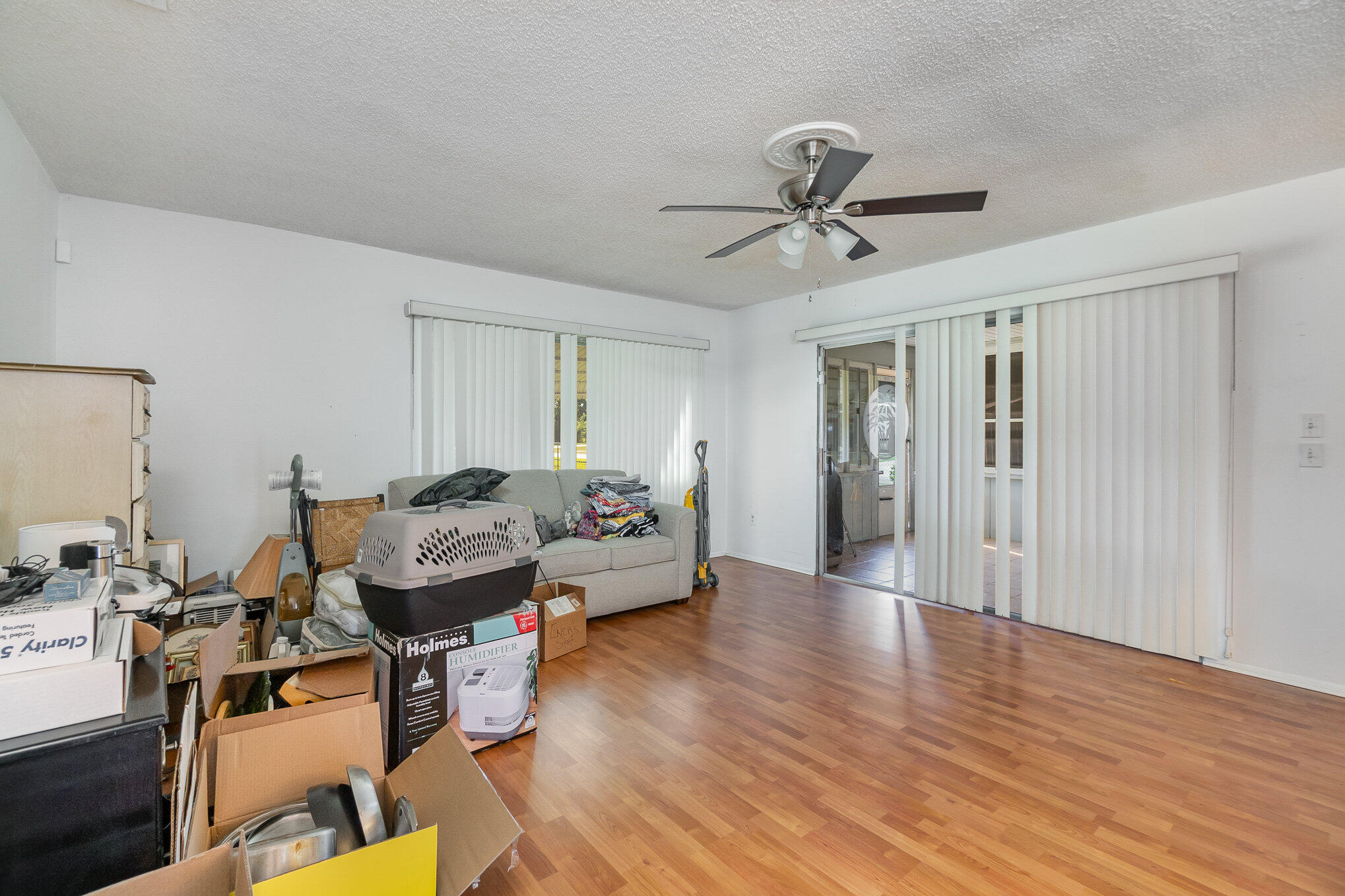 1305 Cromey Road Northeast Palm Bay, FL 32905 - Photo 5 of 25 005_dsc04223-edit