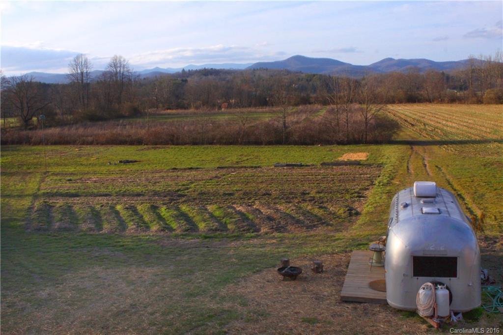 2859 Island Ford Road Brevard, NC 28712 - Photo 2 of 24 Gallery Image 2