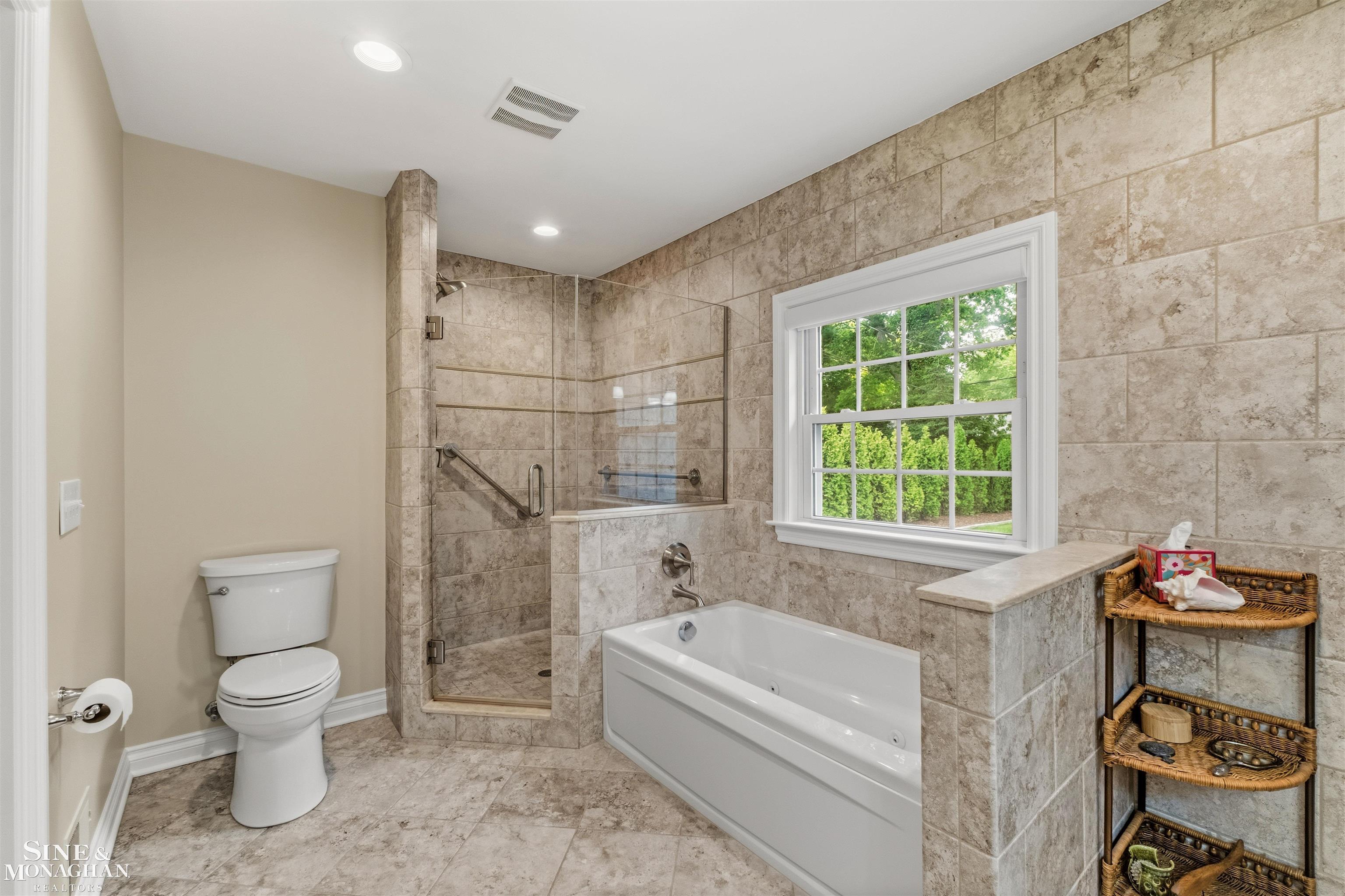 1061 North Renaud Road Grosse Pointe Woods, MI 48236 - Photo 23 of 63