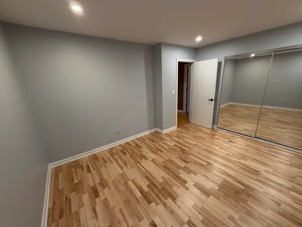 $1,600 | 9426 Kelvin Lane, Unit 3256, Schiller Park, IL 60176