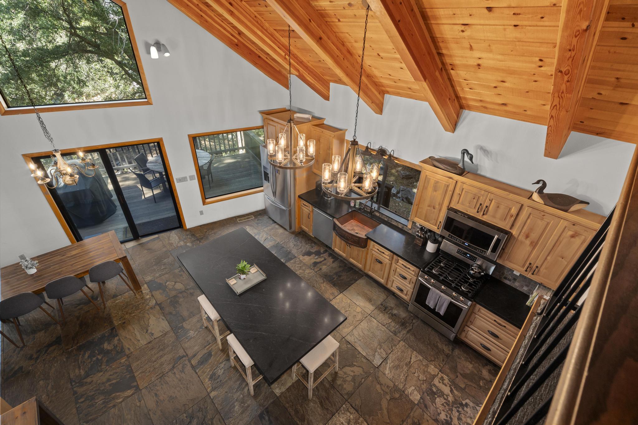 24747 Fern Valley Road Idyllwild, CA 92549 - Photo 16 of 42 Photos38