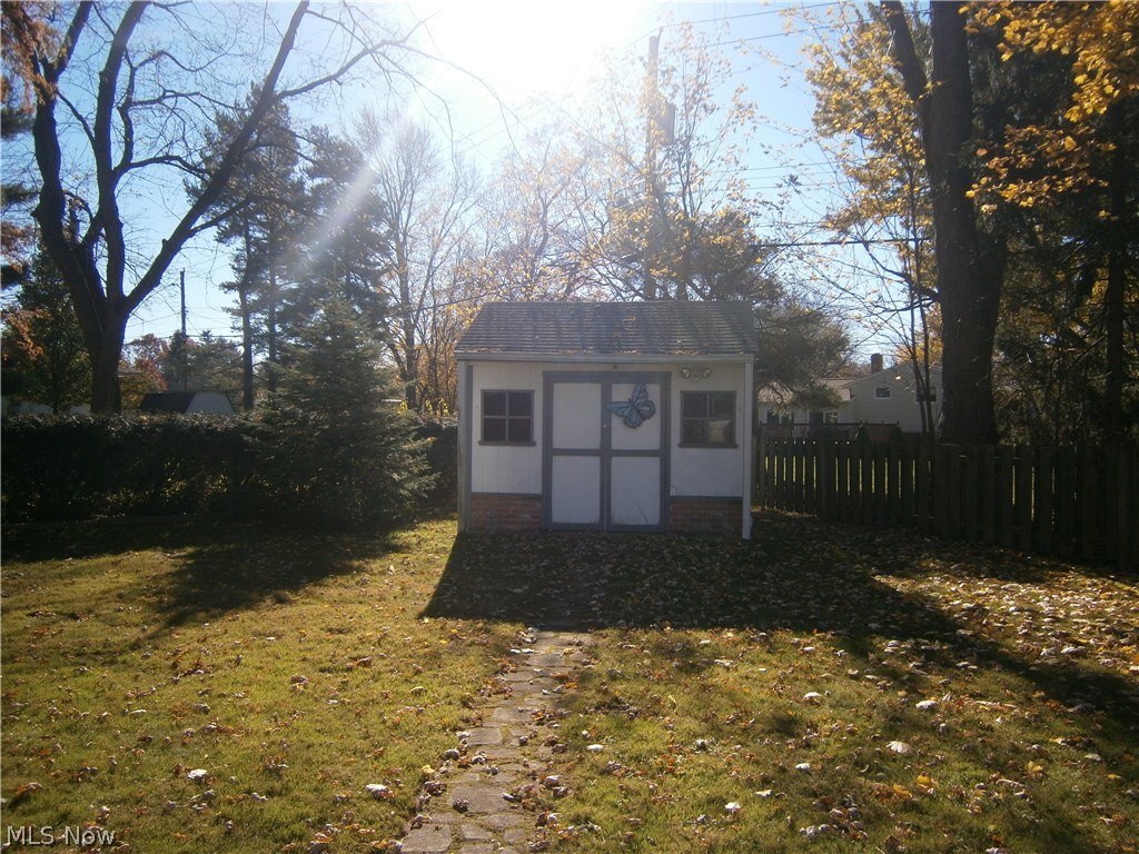 6511 Sherborn Road Parma Heights, OH 44130 - Photo 20 of 22 Gallery Image 20