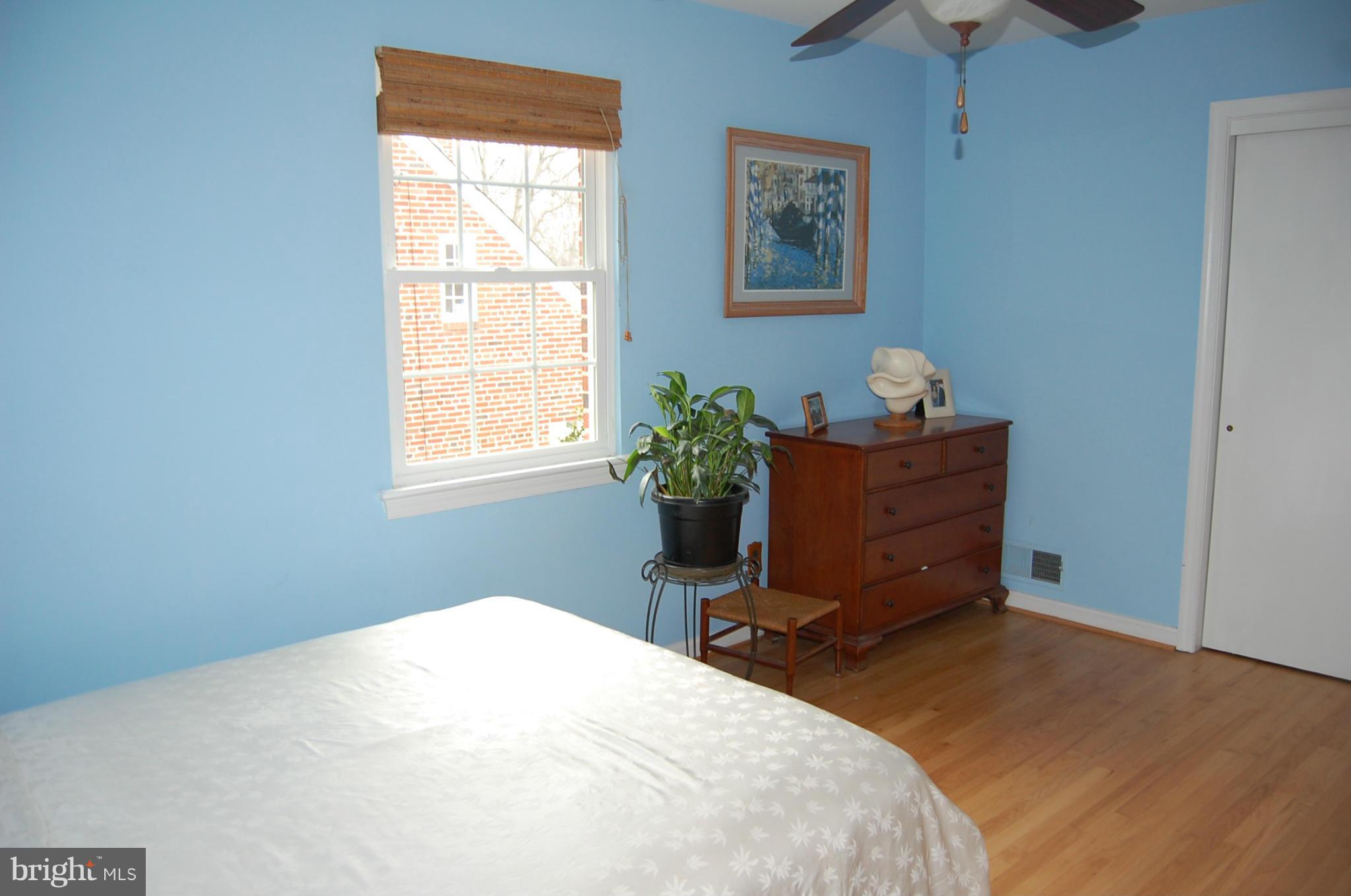1209 West Braddock Road Alexandria, VA 22302 - Photo 14 of 28 Master Bedroom