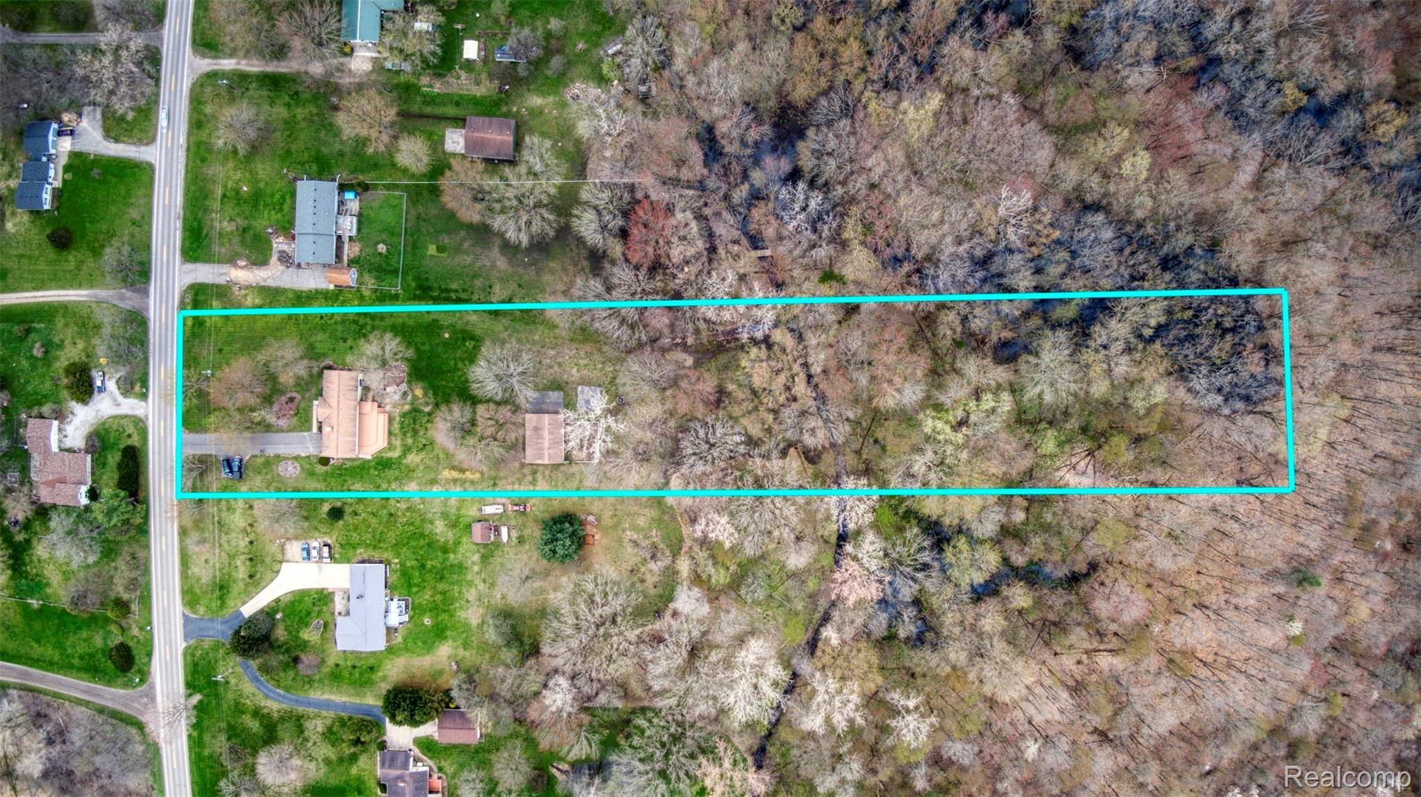 6650 North Fowlerville Road Fowlerville, MI 48836 - Photo 35 of 36 DJI_0837_19.jpg