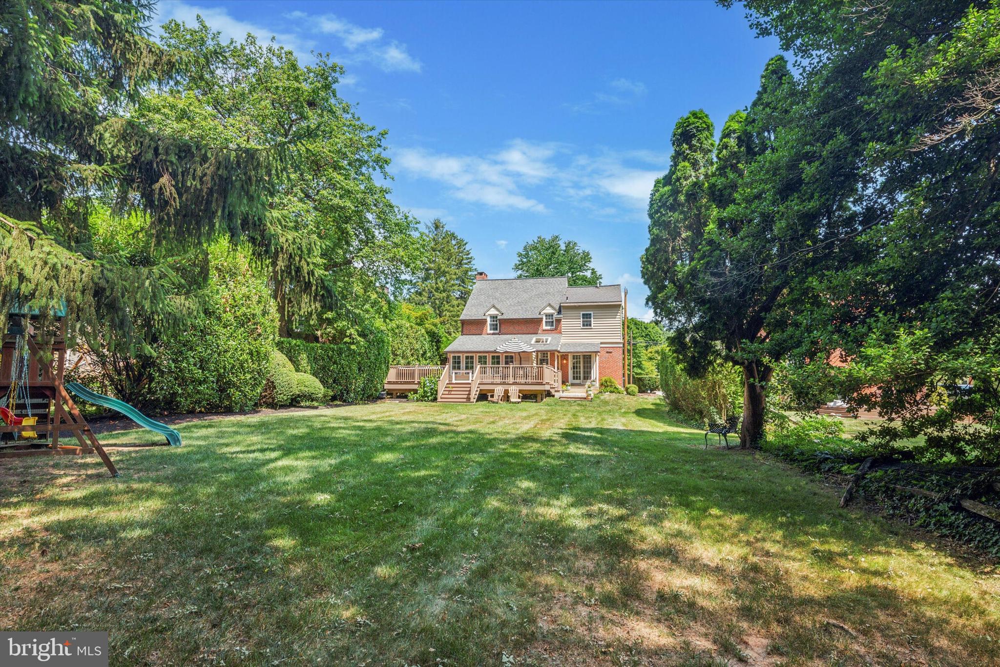314 Old Lancaster Road Devon, PA 19333 - Photo 25 of 28 Flat Backyard