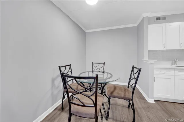 $419,000 | 400 High Point Drive, Unit PH6, Hartsdale, NY 10530