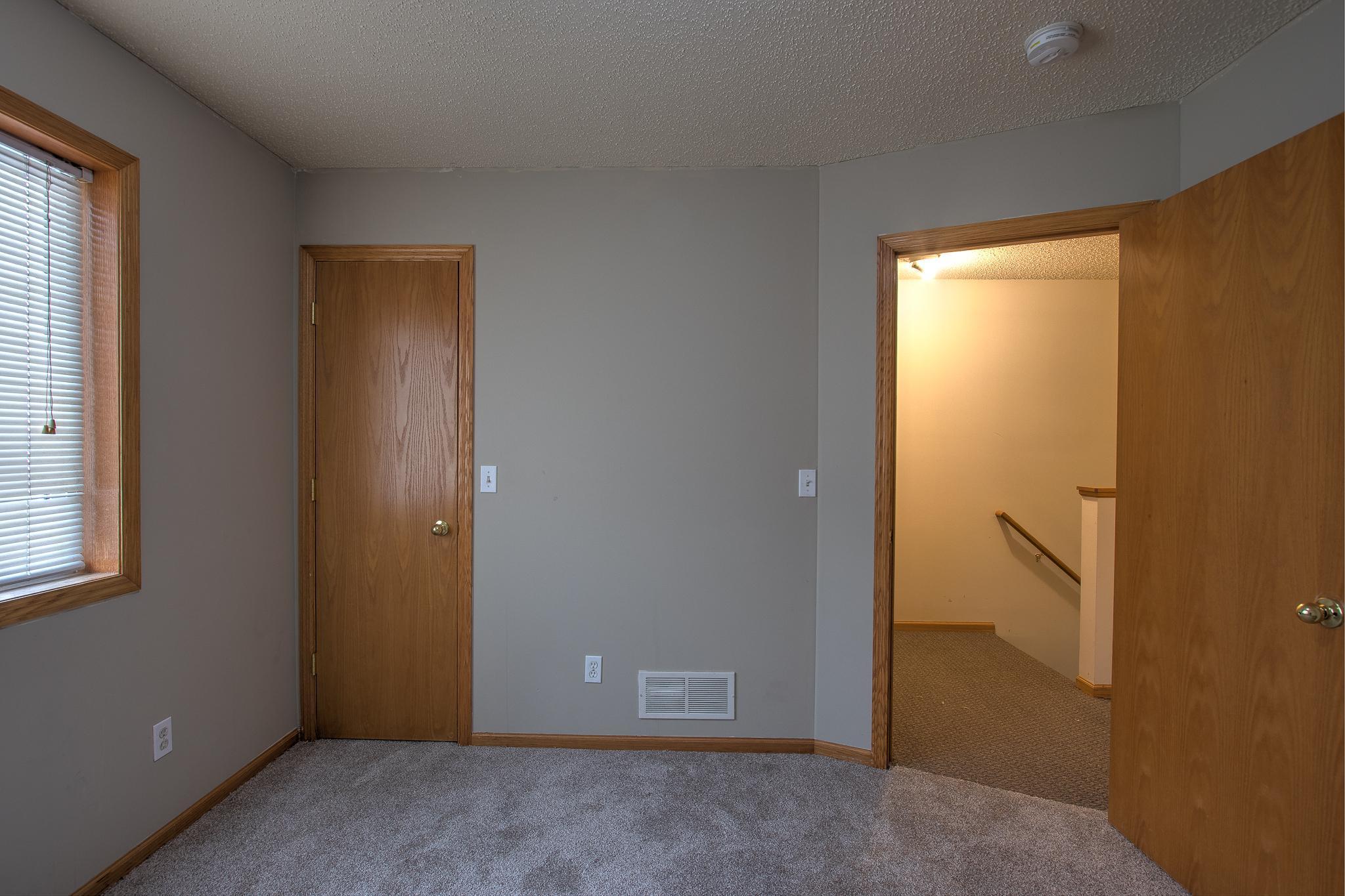 142 19th Avenue Southeast Cambridge, MN 55008 - Photo 12 of 20