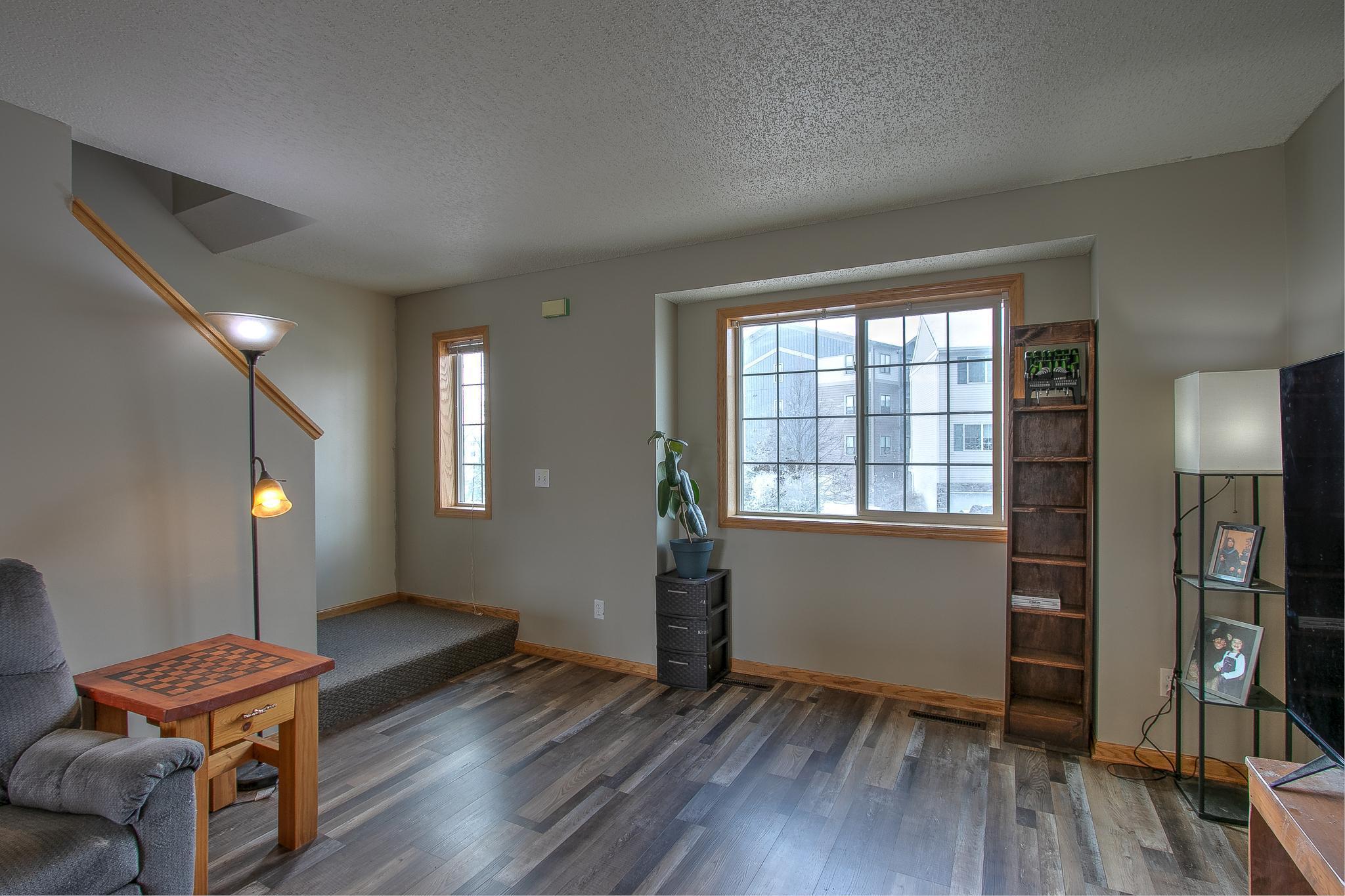 142 19th Avenue Southeast Cambridge, MN 55008 - Photo 9 of 20