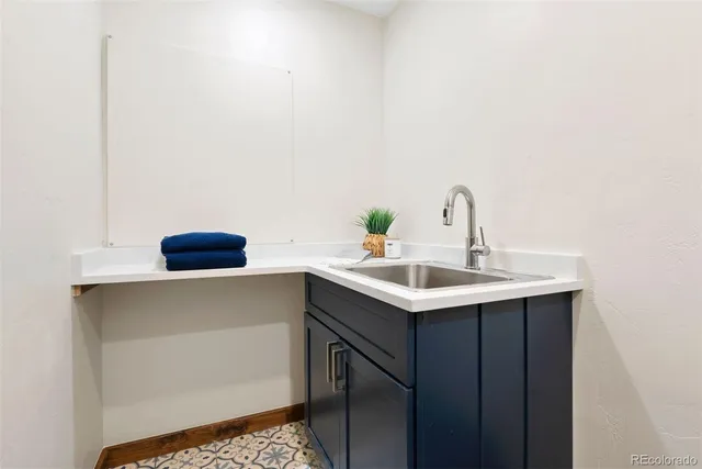 $1,950,000 | 205 Loop Drive, Georgetown, CO 80444