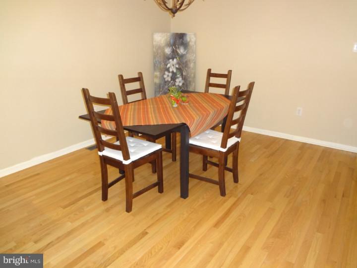 33 McComb Road Princeton, NJ 08540 - Photo 4 of 24