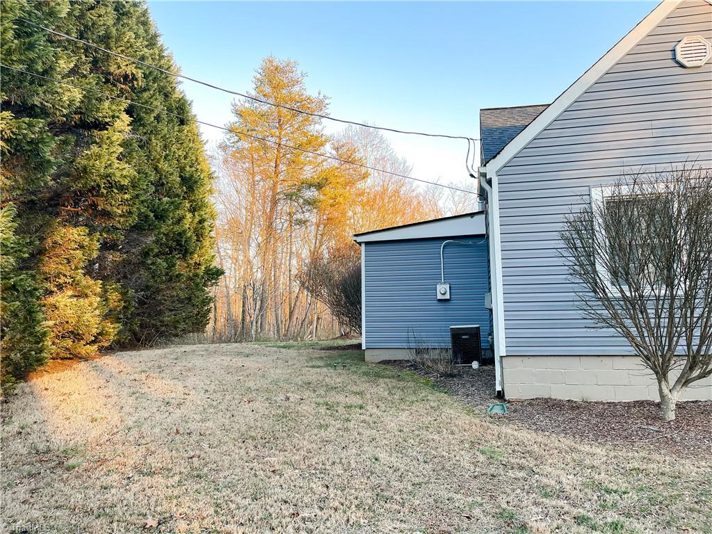 370 Armstrong Road Pilot Mountain, NC 27041 - Photo 39 of 43 Gallery Image 39