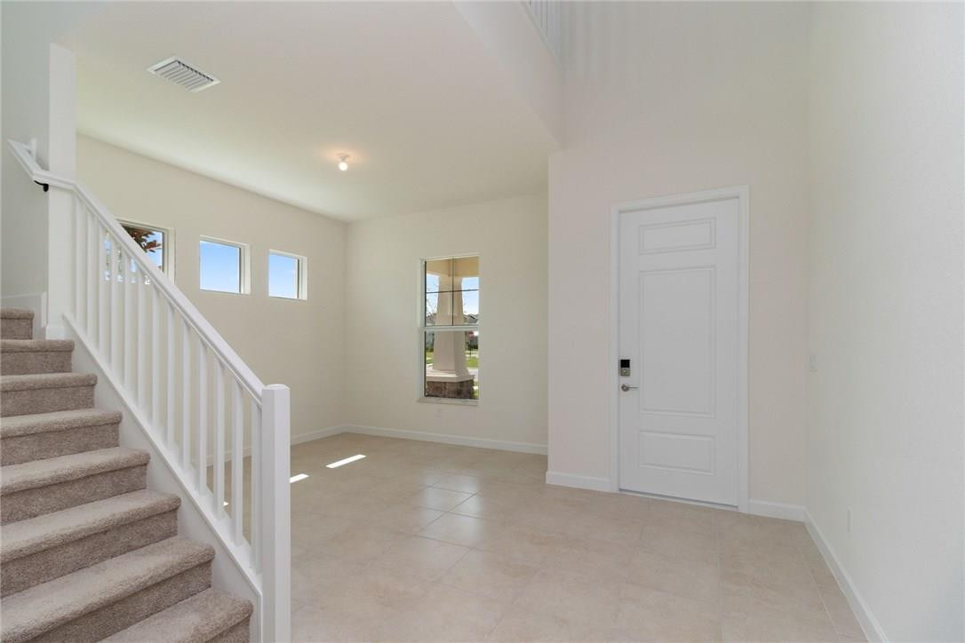 19535 Split Rail Run Loxahatchee, FL 33470 - Photo 3 of 25 Photo 3