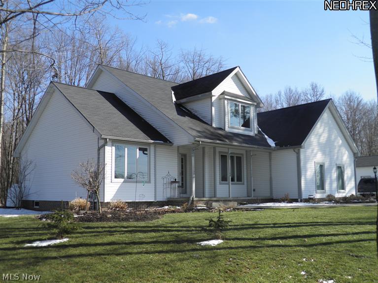 8664 Infirmary Road Ravenna, OH 44266 - Photo 2 of 25 Gallery Image 2