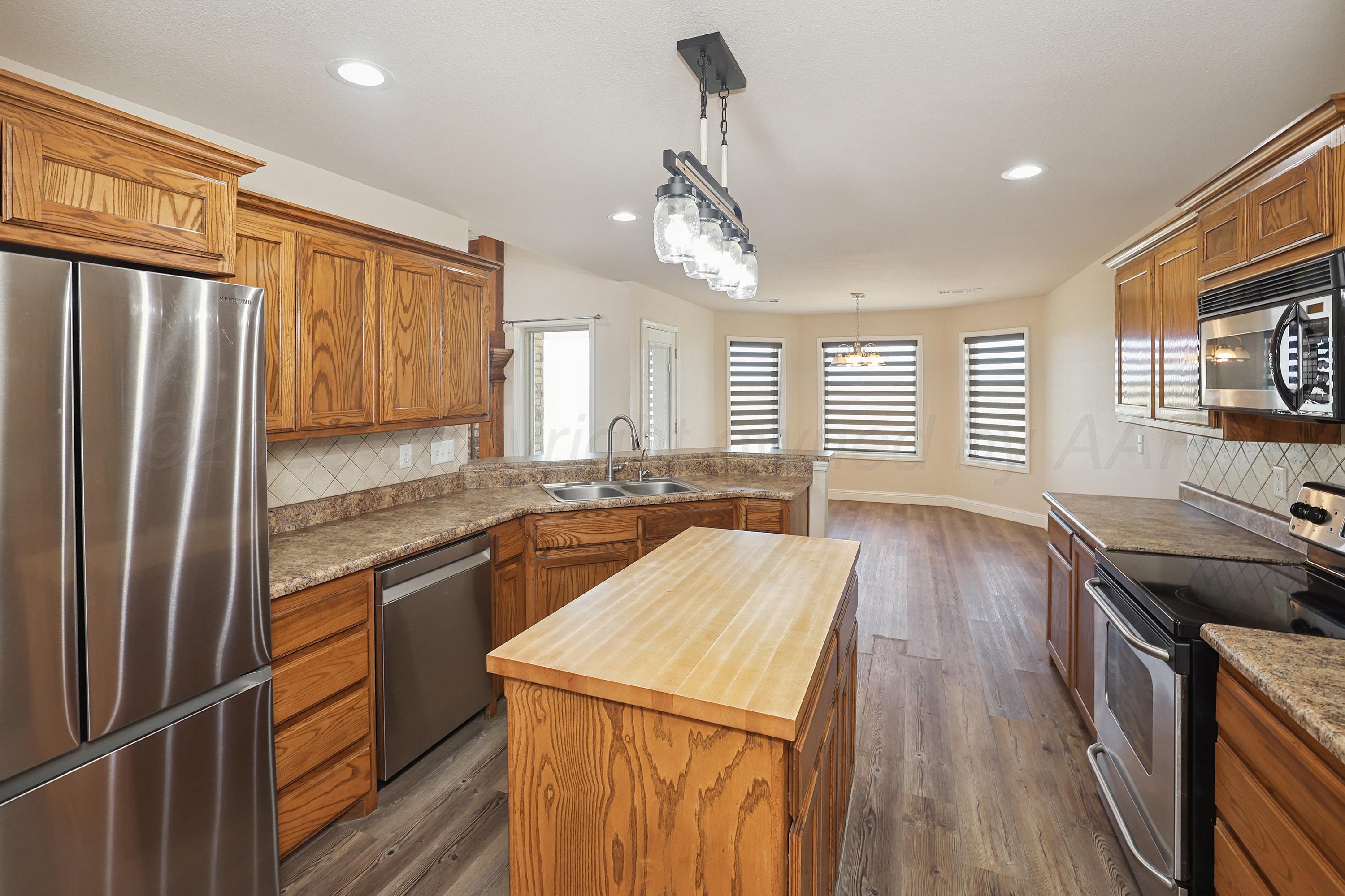 17401 Farm To Market Road 2575 Amarillo, TX 79108 - Photo 17 of 54 15-Kitchen