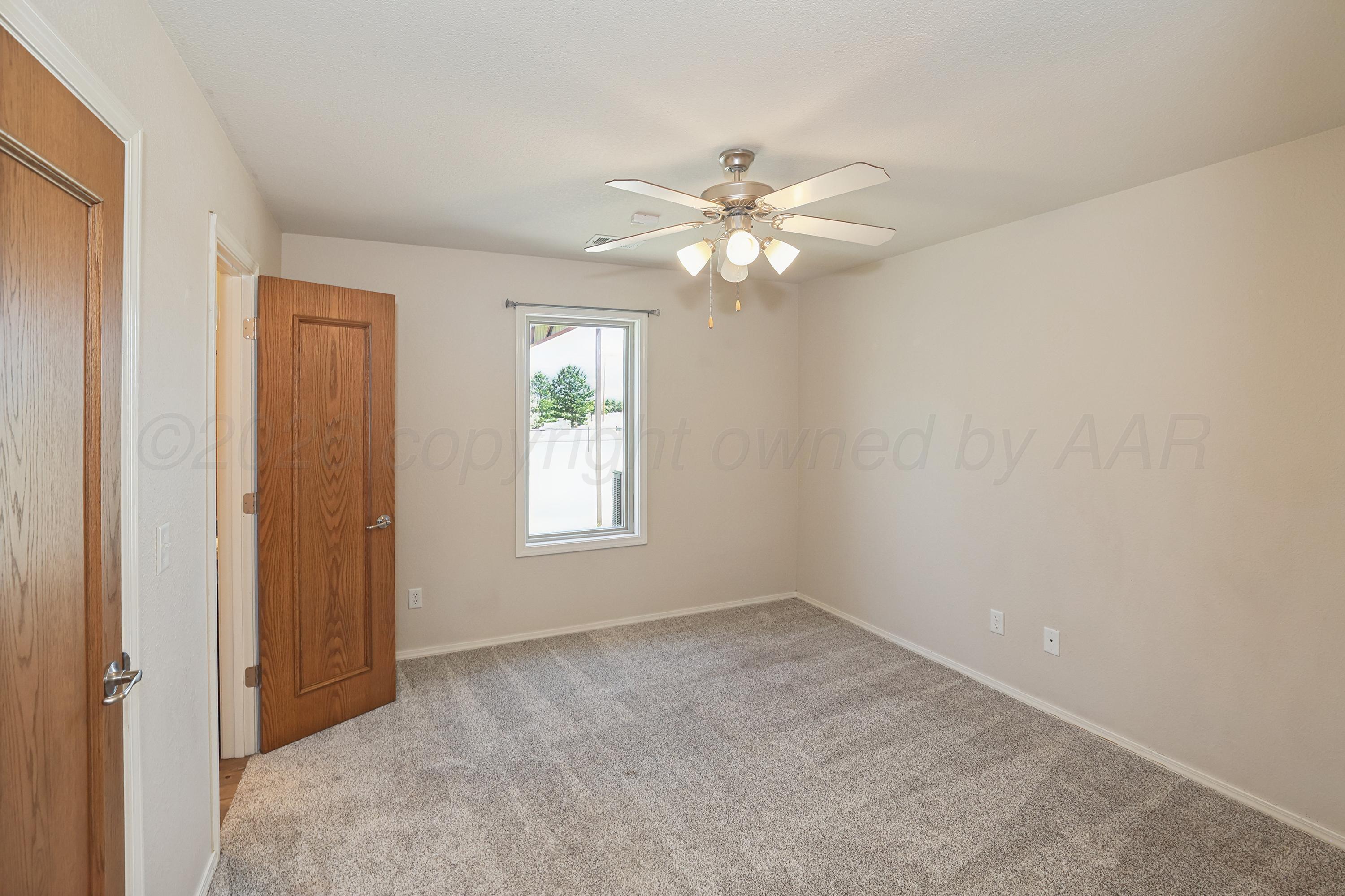 17401 Farm To Market Road 2575 Amarillo, TX 79108 - Photo 26 of 54 24-2nd Bedroom
