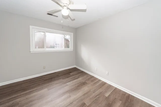 $2,800 | 1240 Oakcrest Drive, Charleston, SC 29412