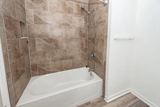 $2,800 | 1240 Oakcrest Drive, Charleston, SC 29412