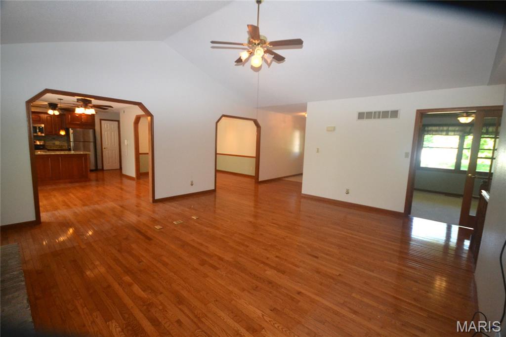 3728 Rhetts Landing Shiloh, IL 62221 - Photo 10 of 48