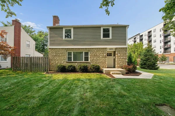 $799,000 | 1430 Ashdowne Road, Upper Arlington, OH 43221