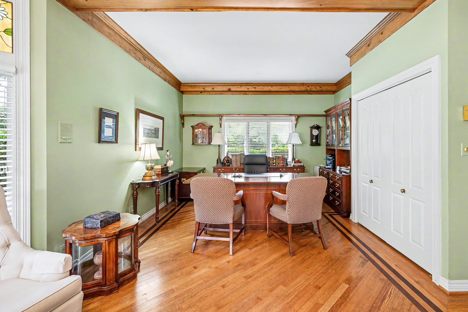 6450 Manor Drive Burr Ridge, IL 60527 - Photo 14 of 70