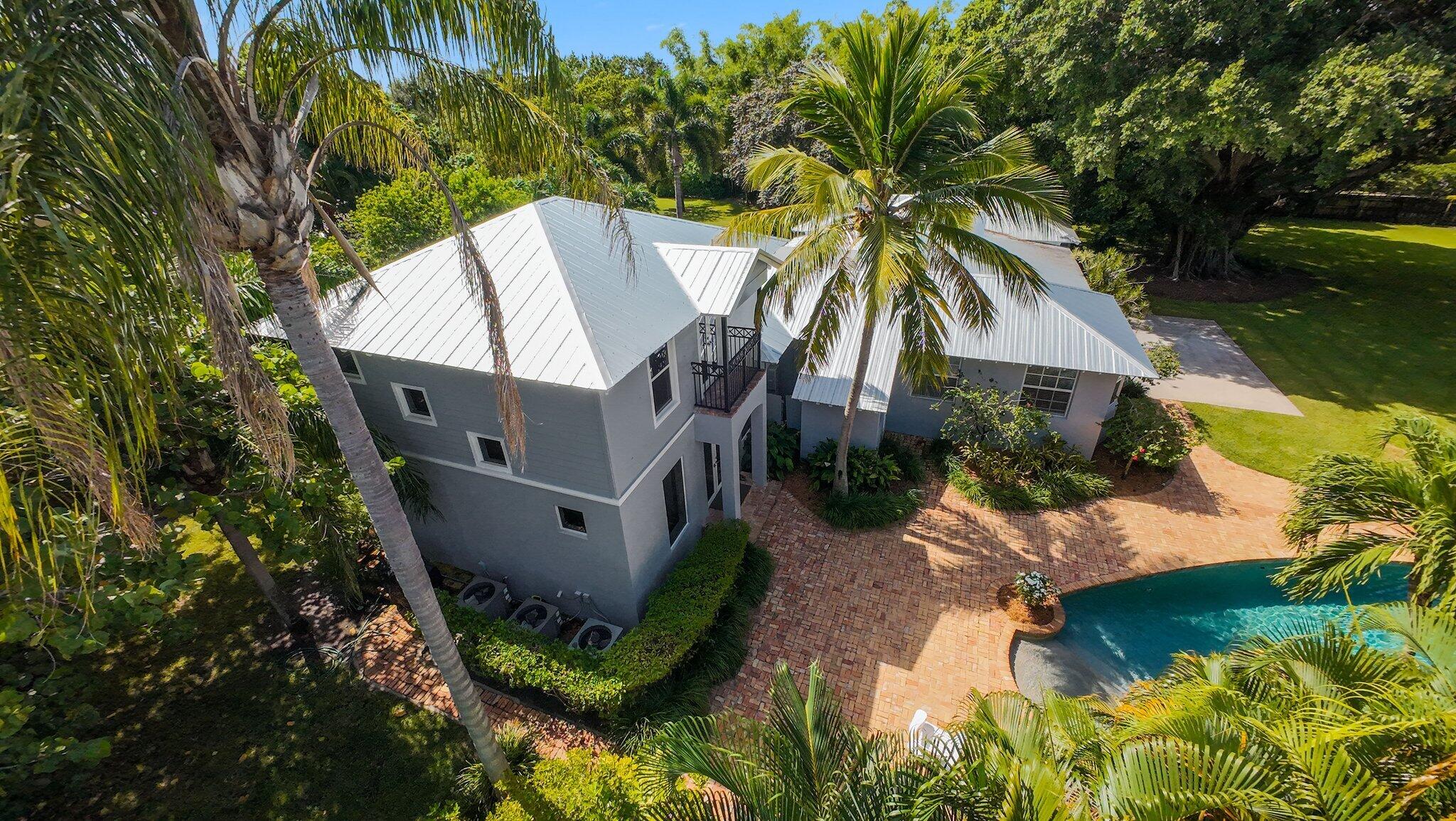 920 Hibiscus Lane Delray Beach, FL 33444 - Photo 17 of 39 Pool / Patio