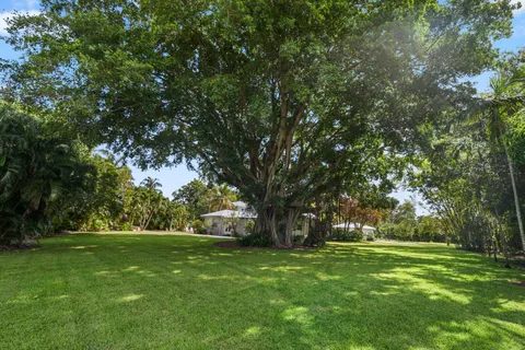 $7,500,000 | 920 Hibiscus Lane, Delray Beach, FL 33444