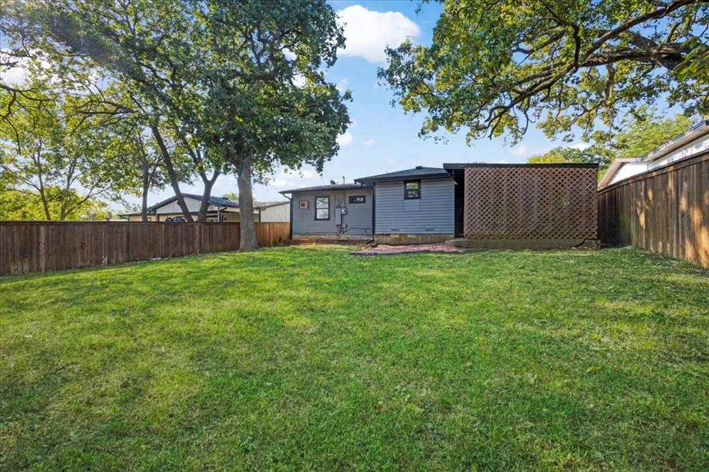 1721 Ridgewood Road Denison, TX 75020 - Photo 30 of 31 Gallery Image 30